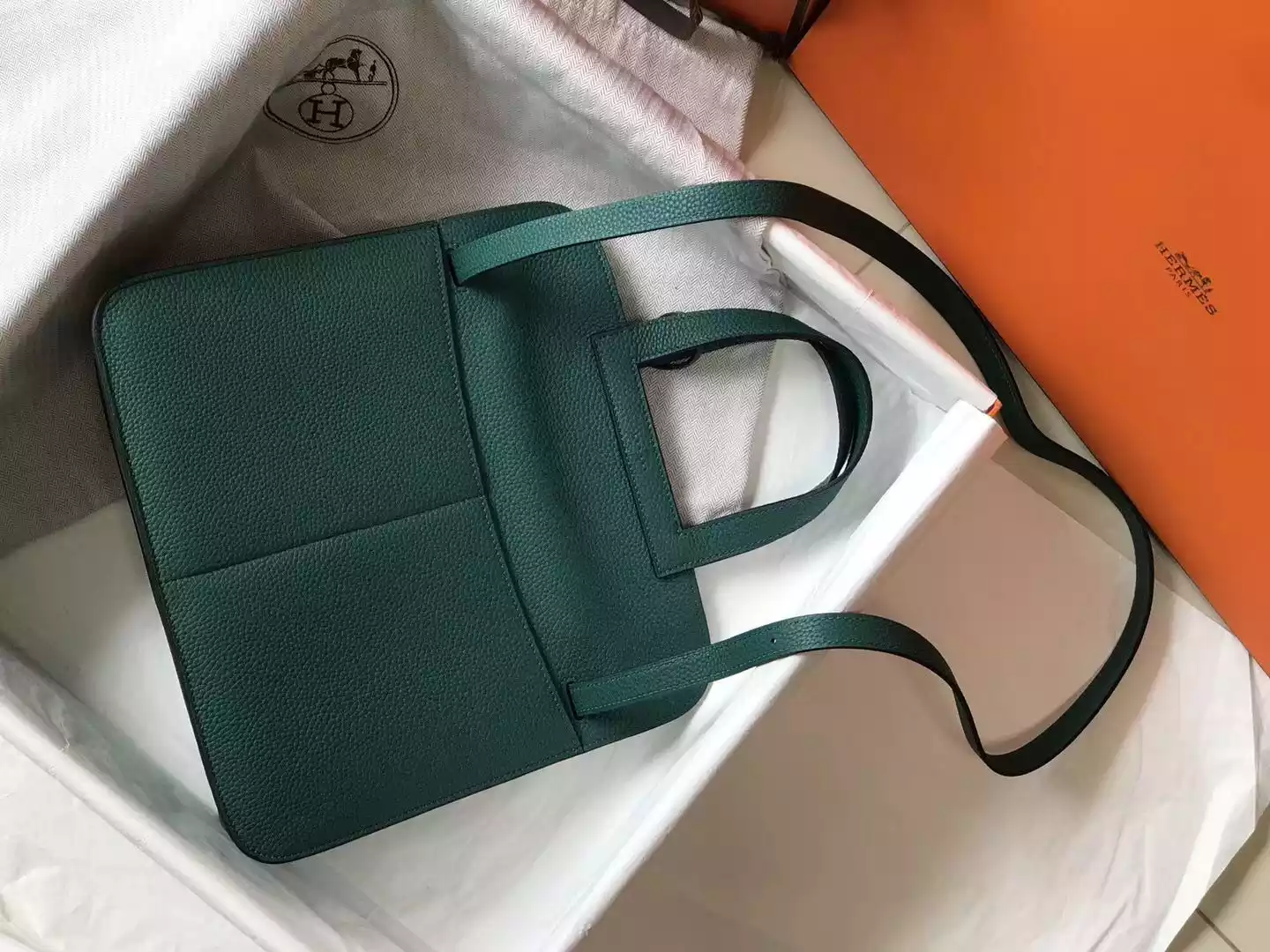 Hermes Halzan 31cm Bag In Malachite Clemence Leather – HW098