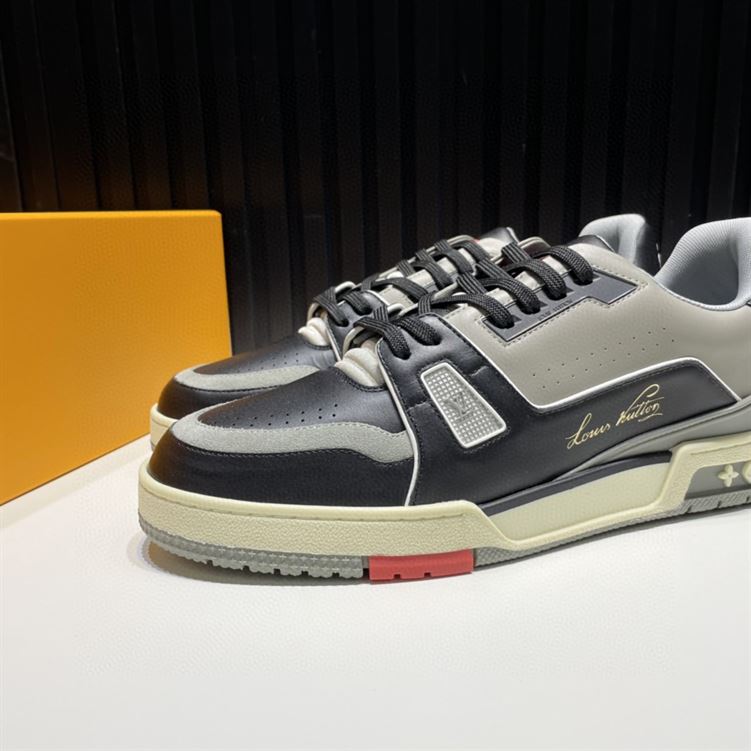 LOUIS VUITTON TRAINER BLACK GREY- LVS029