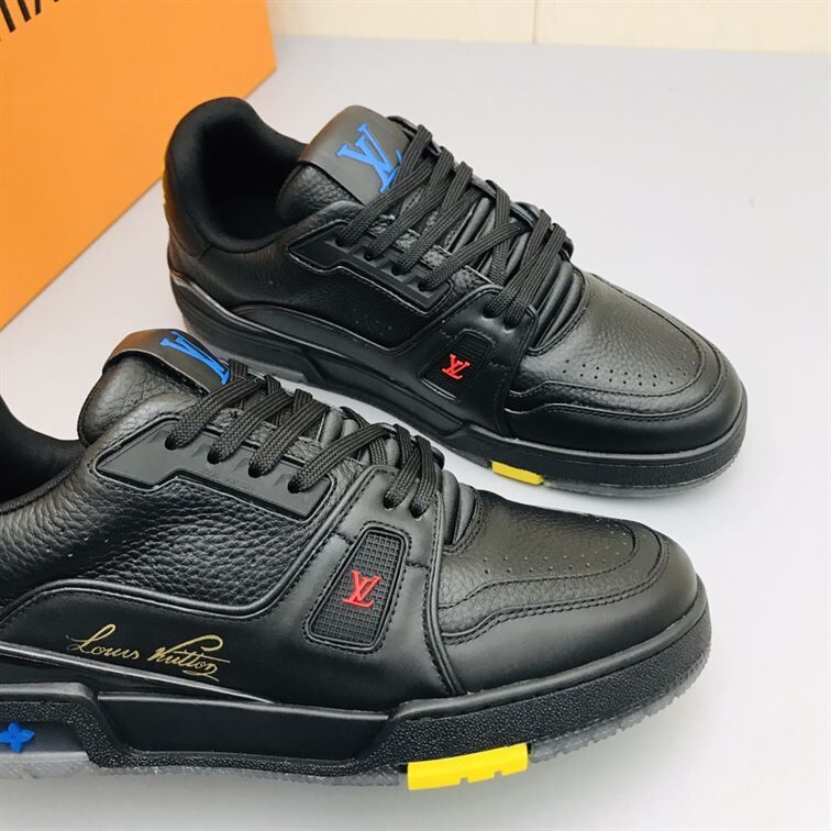 LOUIS VUITTON TRAINER SNEAKER – LVS127