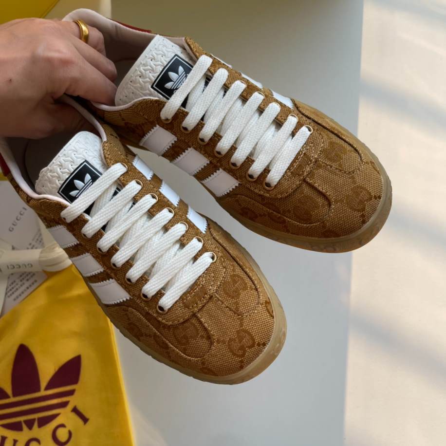 Gucci x Adidas Gazelle Yellow Sneakers – GCC227