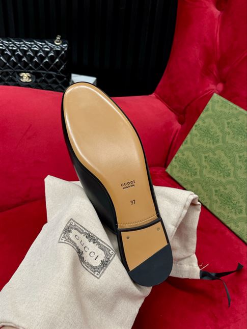 GUCCI PRINCETOWN LEATHER SLIPPER – GL021