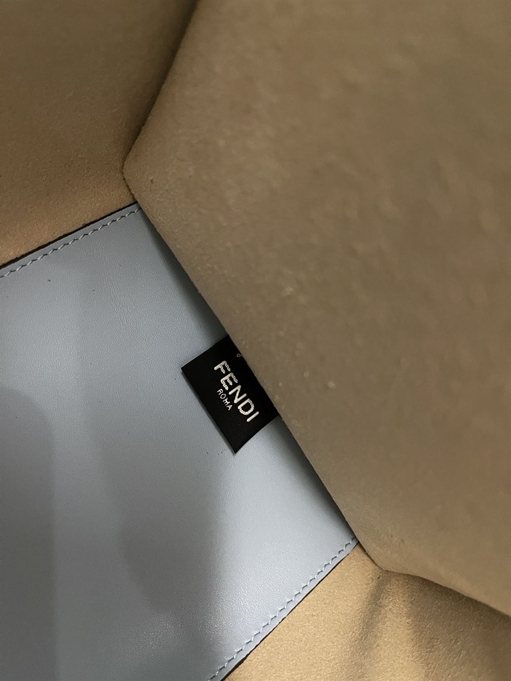 FENDI SUNSHINE MEDIUM LIGHT BLUE LEATHER SHOPPER – F021