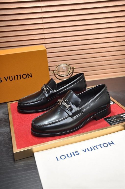 LOUIS VUITTON MAJOR LOAFER – VL002