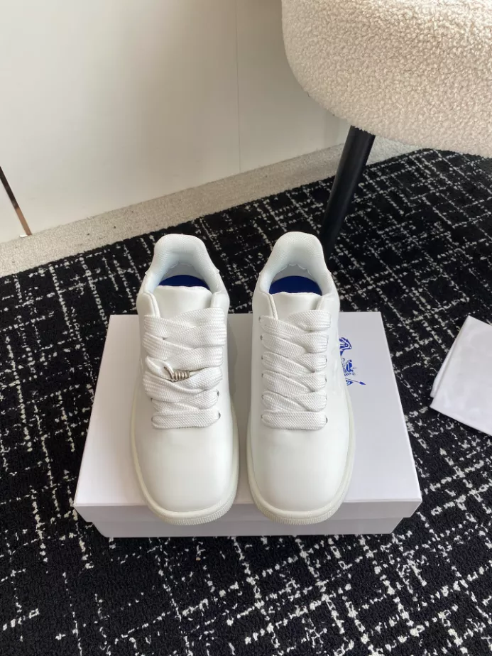 BURBERRY CHECK KNIT BOX SNEAKERS – BBR098