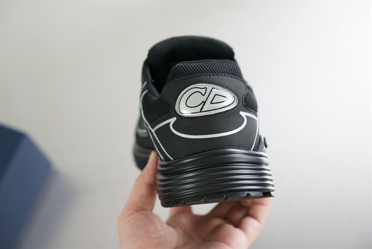 DIOR B30 SNEAKER BLACK MESH AND TECHNICAL FABRIC – DO074