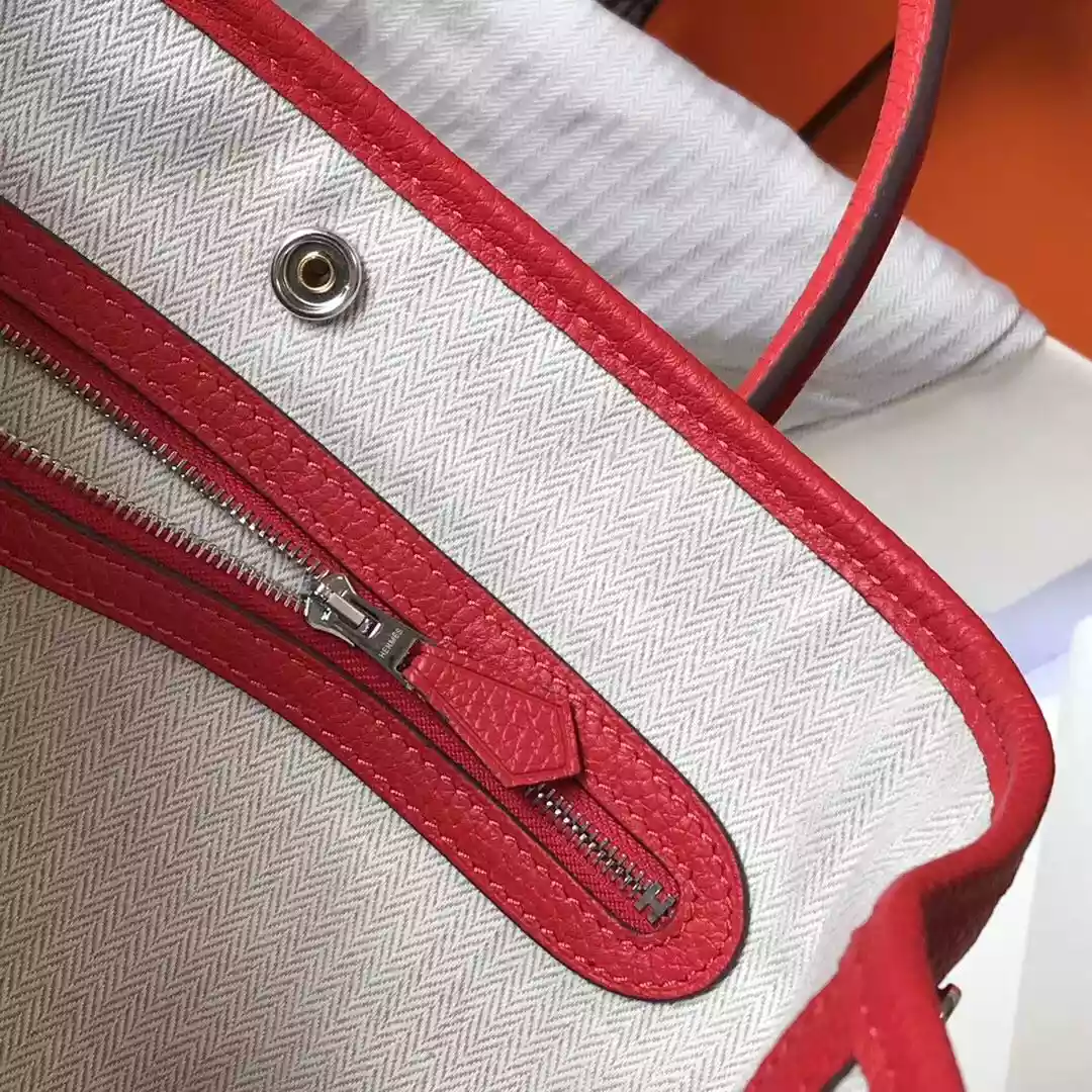 Hermes Garden Party 30 Bag In Red Taurillon Leather – HW074