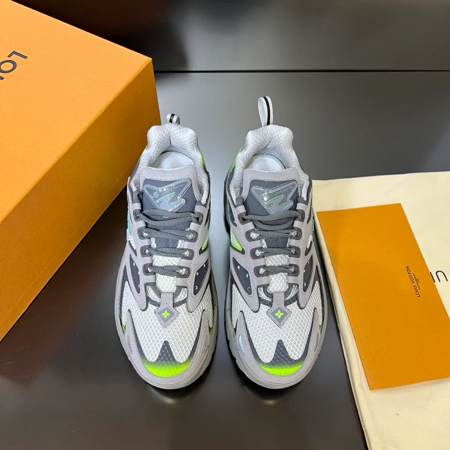 RUNNER TATIC SNEAKERS IN GREY AND GREEN – LVS236