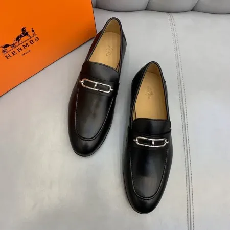 Hermes Men’s Colette Loafers In Noir Calfskin – HM045