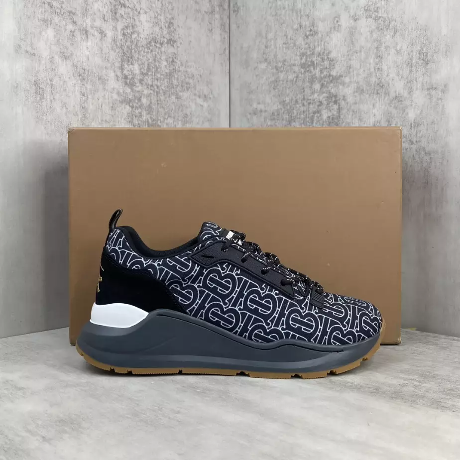 BURBERRY PLATFORM SNEAKERS – BBR059
