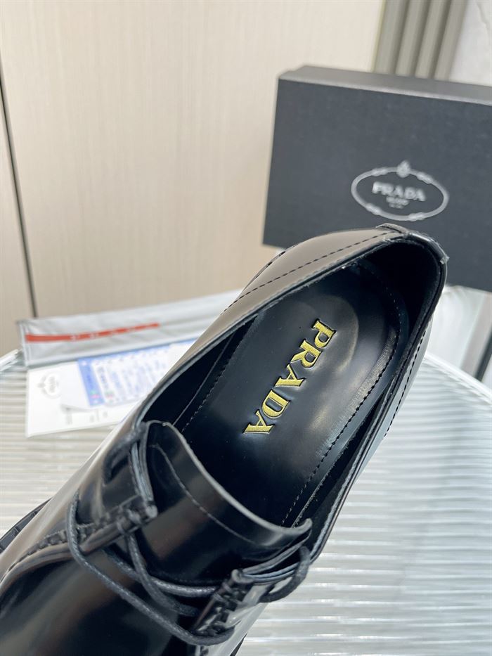 PRADA MONOLITH BRUSHED LEATHER LACE-UP SHOES – PRS039