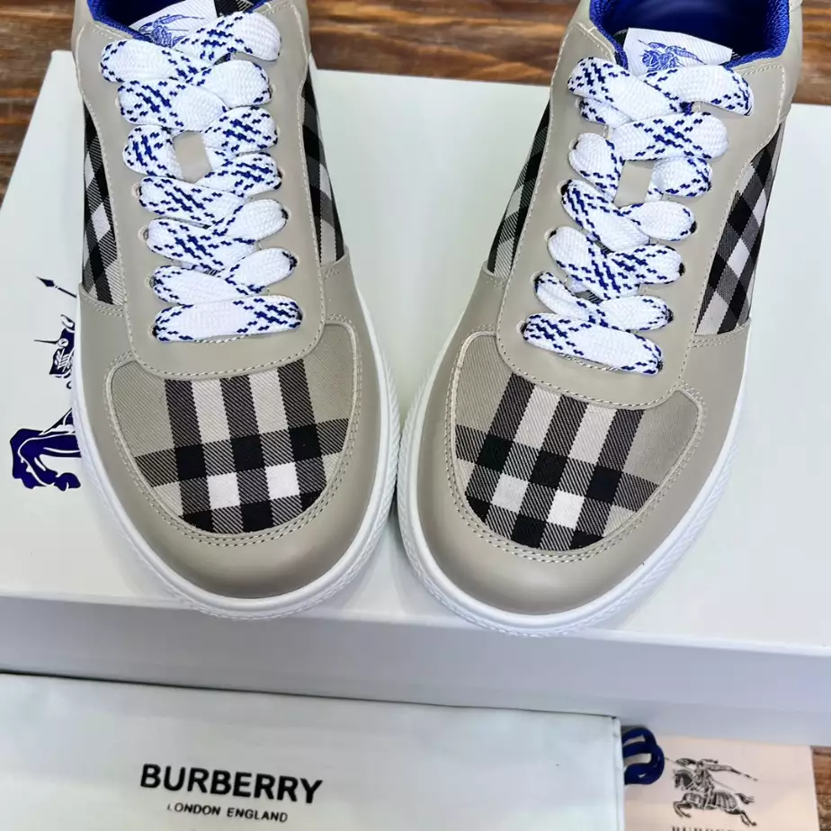 BURBERRY LEATHER AND CHECK TERRACE SNEAKERS – BBR081