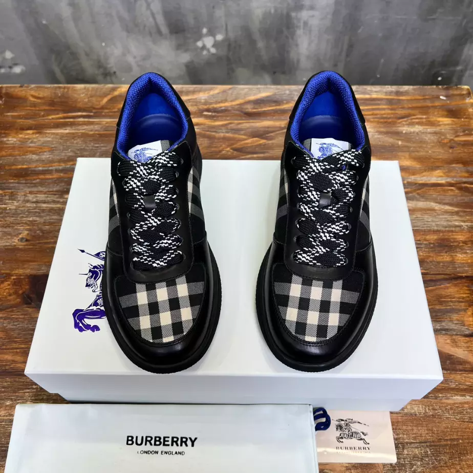 BURBERRY LEATHER AND CHECK TERRACE SNEAKERS – BBR084