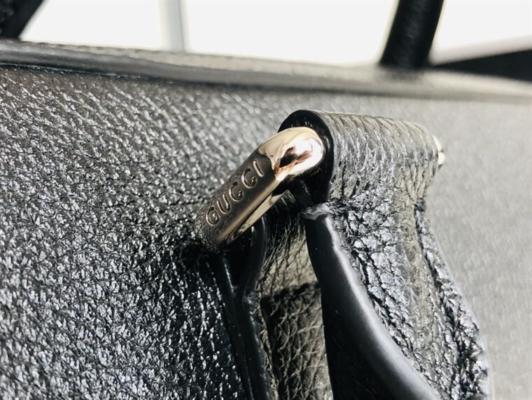 GUCCI BUSINESS CASE WITH GUCCI LOGO – BG006