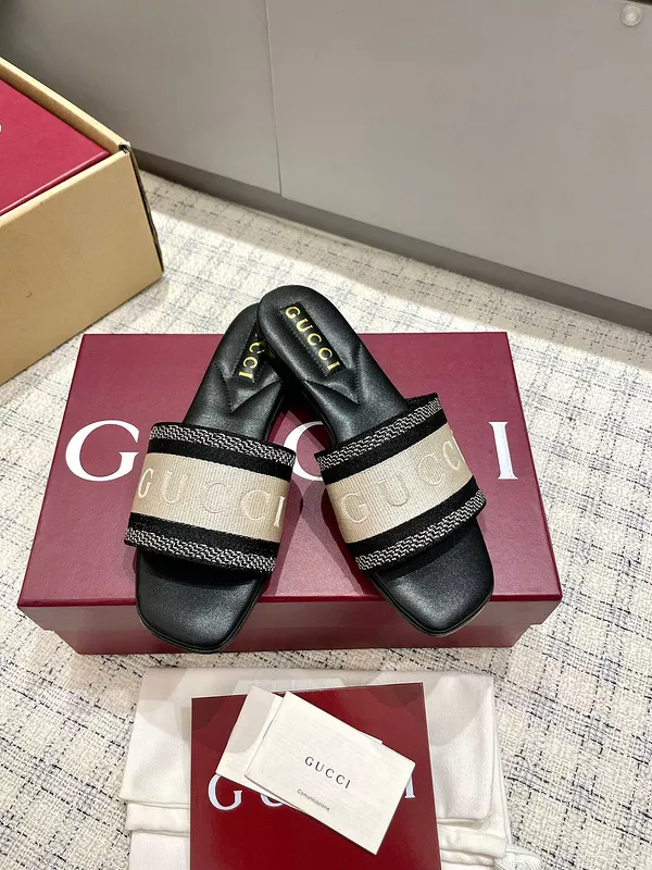 GUCCI WOMEN’S SLIDE SANDAL – GSL075