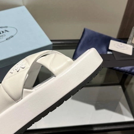 PRADA FLATFORM SANDALS IN WHITE QUILTED NAPPA LEATHER – PSD044