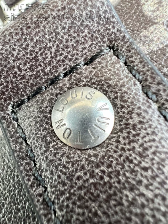 Louis Vuitton Keepall Bandoulière 25 Autres Cuirs Monogram – LW196