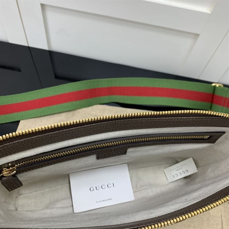 GUCCI JUMBO GG MESSENGER BAG – BG026