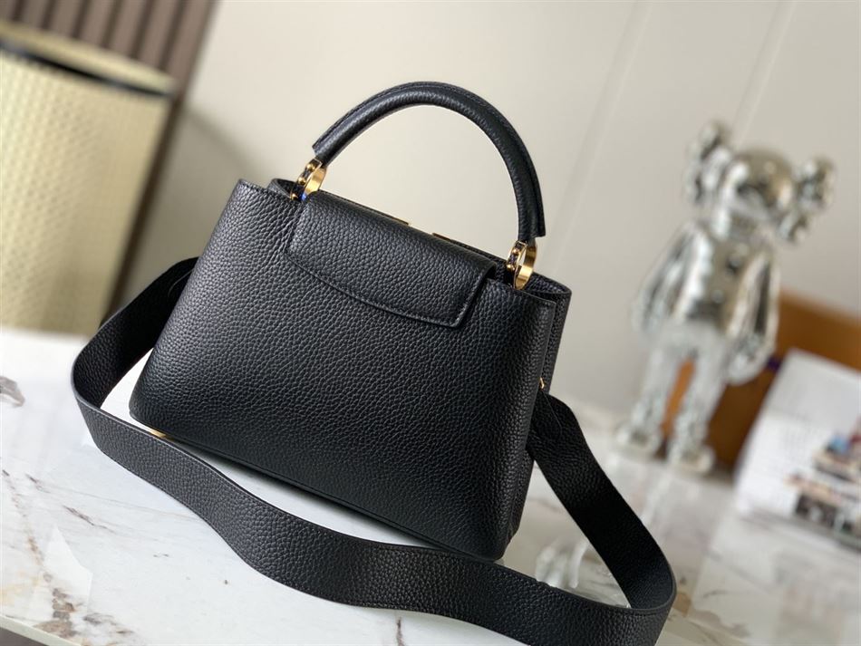 LOUIS VUITTON CAPUCINES BB Black – LW042