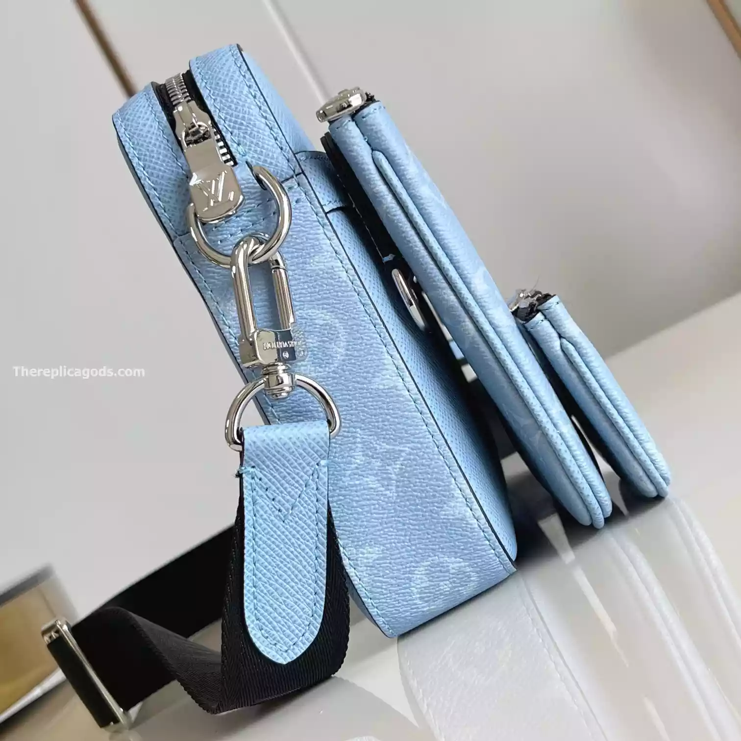 TRIO MESSENGER BAG SKY BLUE MONOGRAM CANVAS TAIGA COWHIDE LEATHER – LW320