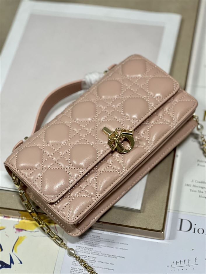 DIOR MISS DIOR MINI BAG ROSE DES VENTS CANNAGE LAMBSKIN – DOB050
