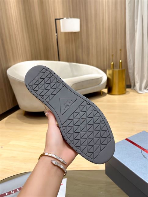 PRADA DOWNTOWN RE-NYLON SNEAKERS – PRS051