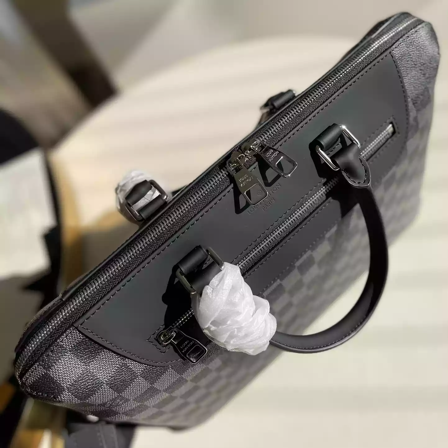 PORTE DOCUMENTS JOUR DAMIER GRAPHITE N48260 – LW324