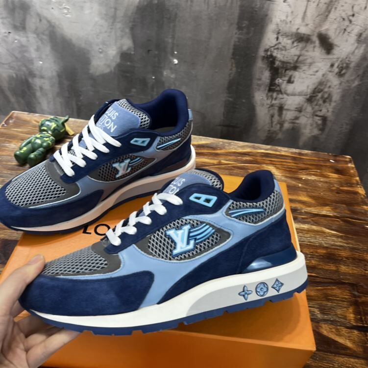 LOUIS VUITTON RUN AWAY SNEAKER – LVS074