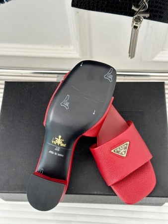 PRADA HEELED SANDALS 35MM IN RED SAFFIANO LEATHER – PSD029