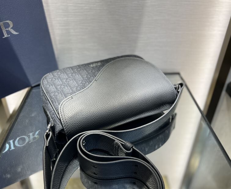 DIOR MINI SADDLE MESSENGER BAG – DIO002
