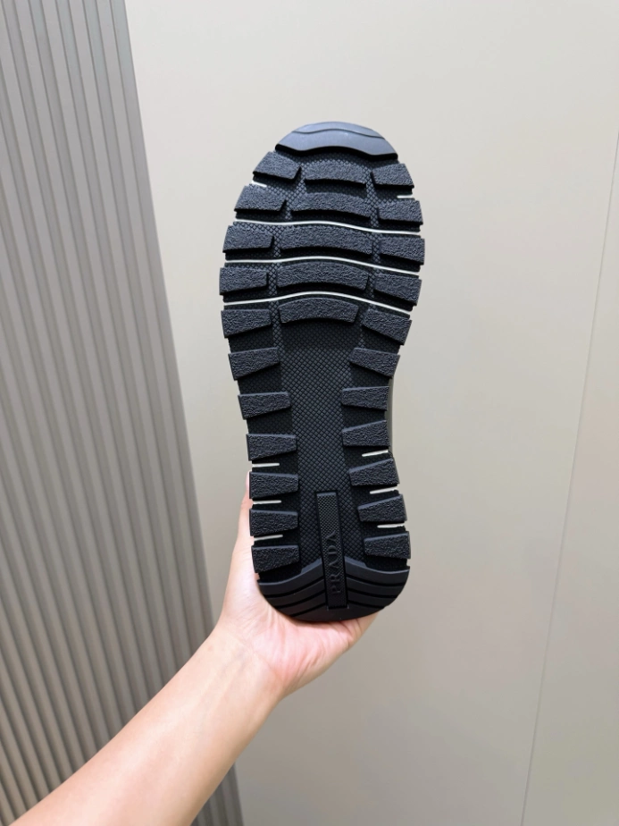 PRADA BRUSHED LEATHER SNEAKERS – PRS072