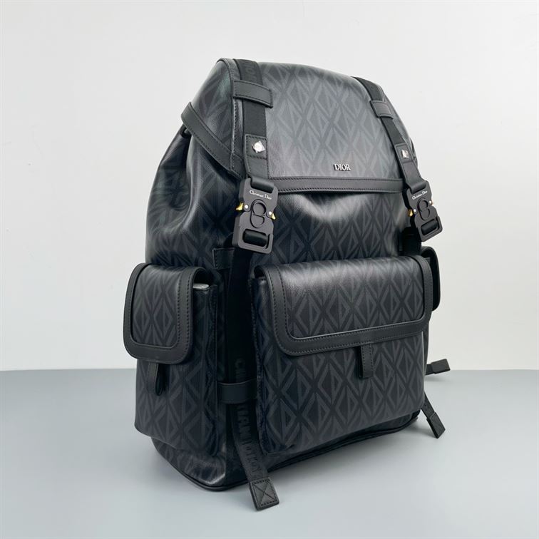 DIOR HIT THE ROAD BACKPACK – DIO035