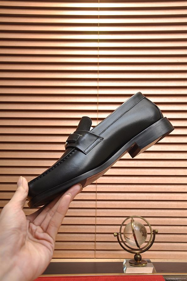 LOUIS VUITTON MAJOR LOAFER – VL030