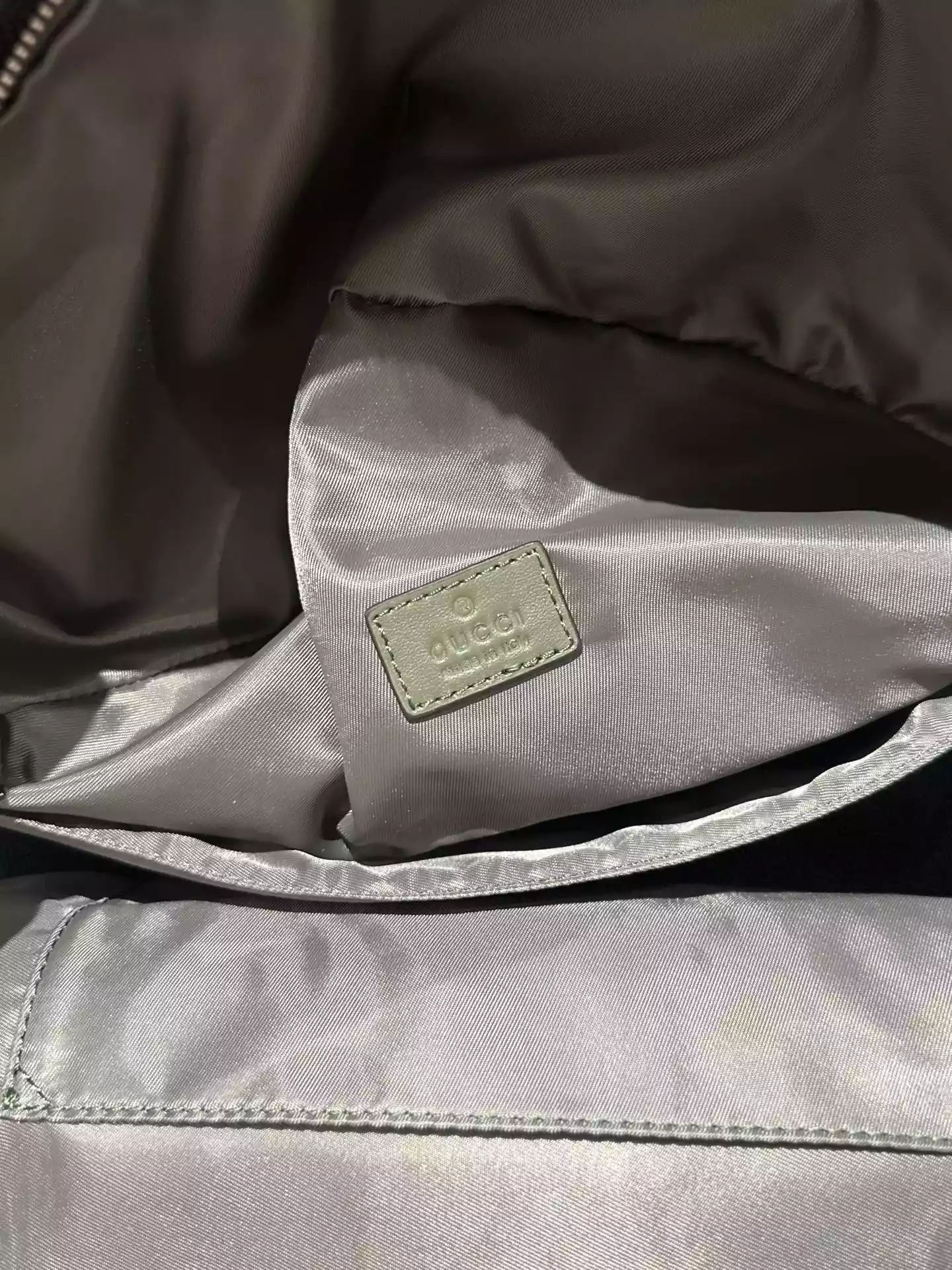 GG Emblem medium backpack in Black GG Canvas – BG064