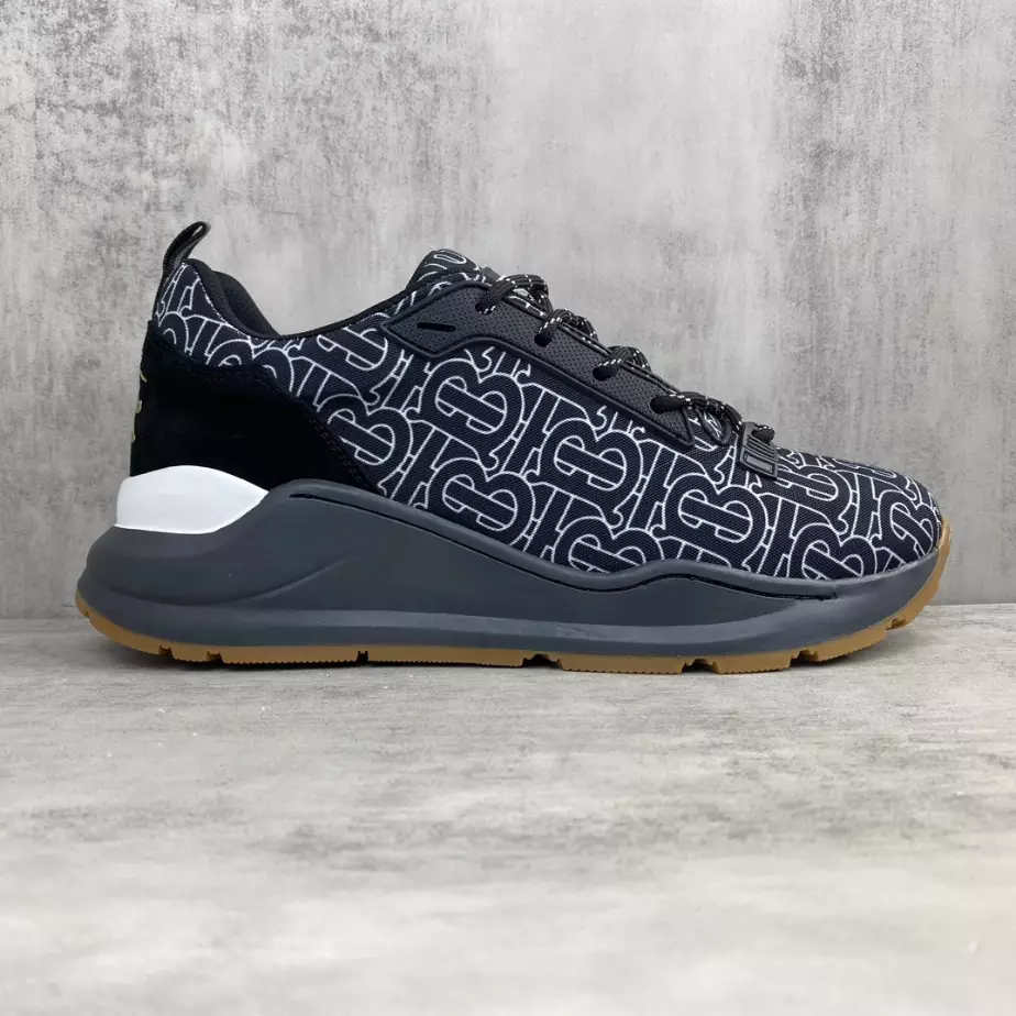 BURBERRY PLATFORM SNEAKERS – BBR059