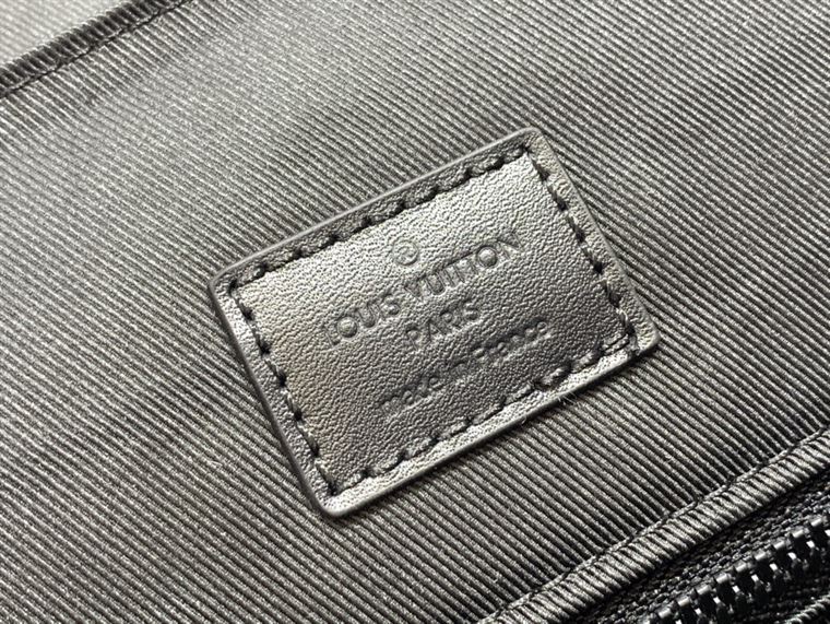 LOUIS VUITTON CHRISTOPHER PM MONOGRAM MACASSAR – LVB054