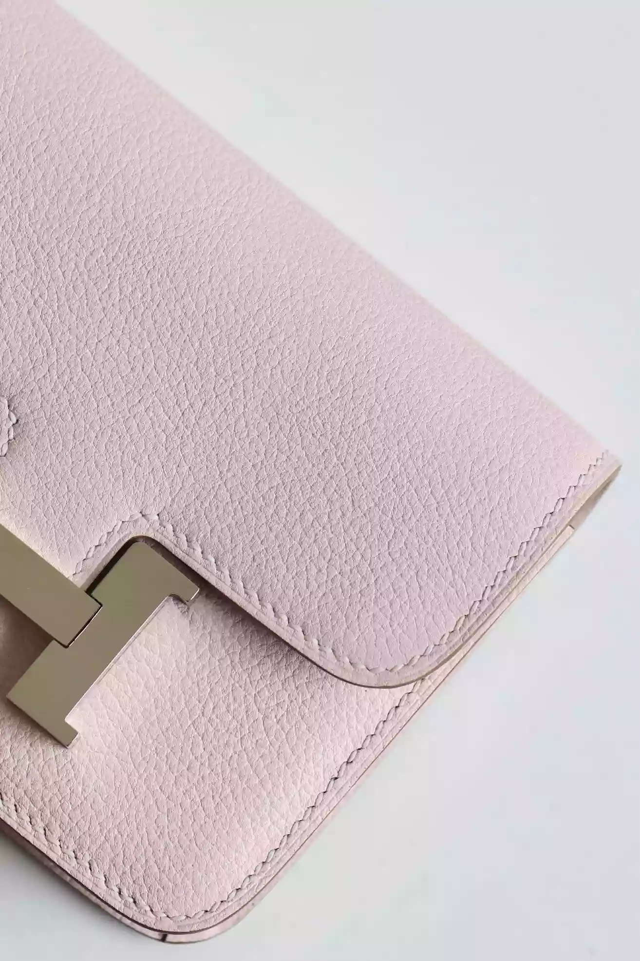 Hermes Constance Slim Wallet in Mauve Pale Epsom Calfskin – HW161