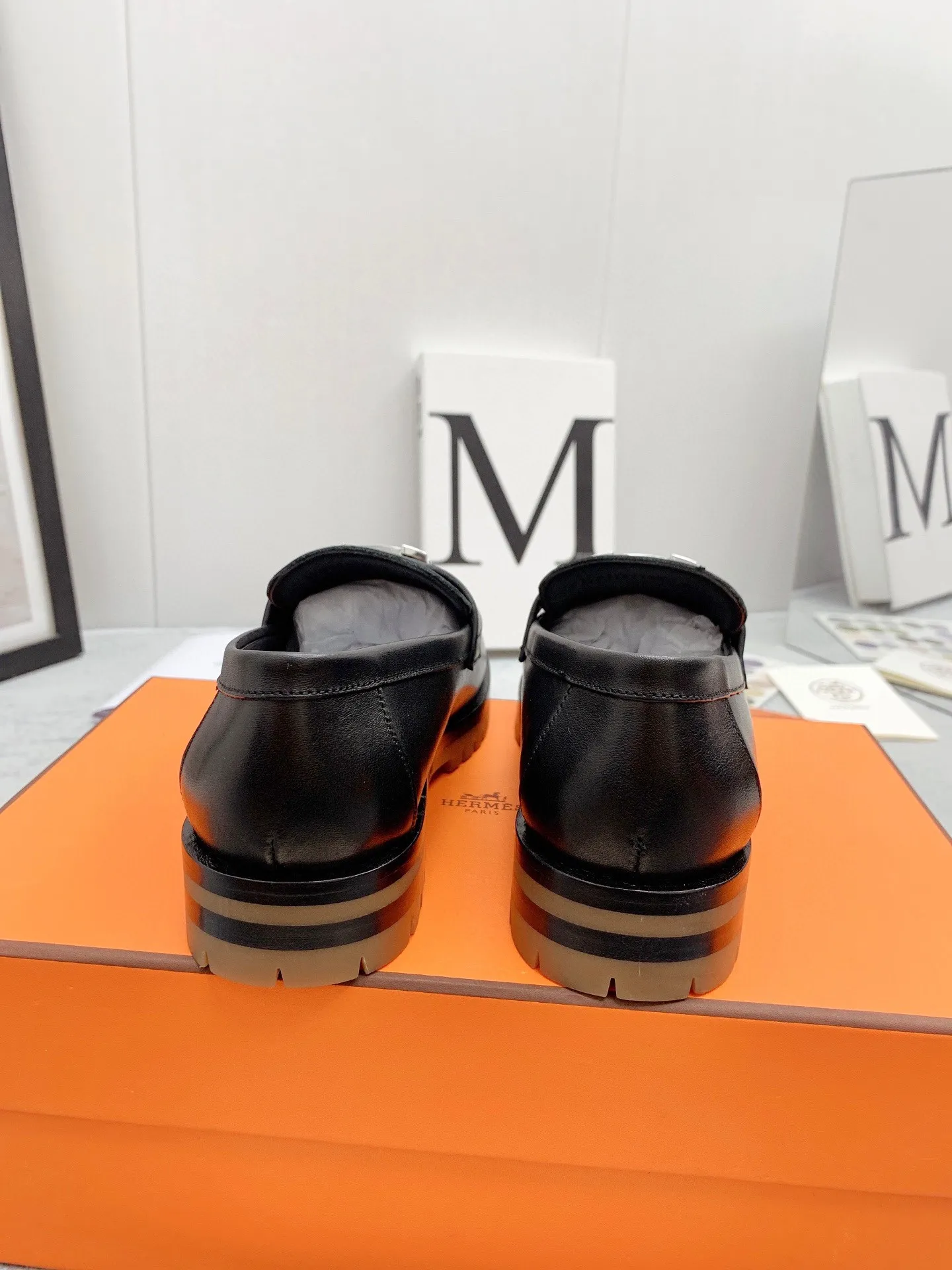 Hermes Women’s Faubourg Loafers in Black Leather – HM076