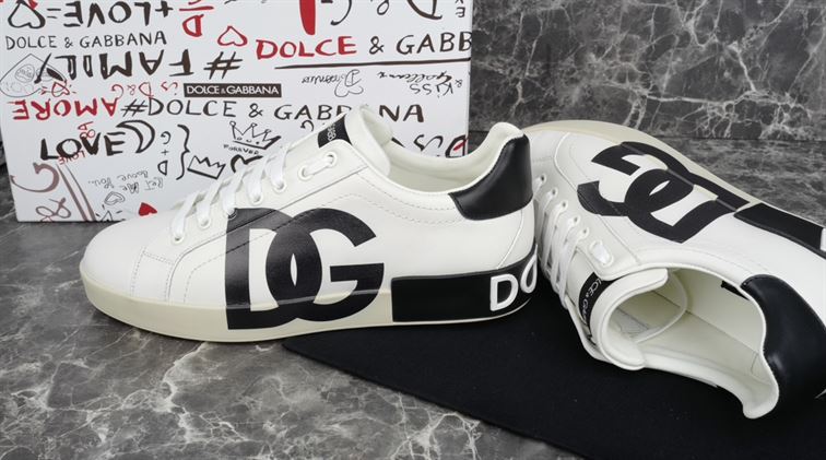 DOLCE & GABBANA PORTOFINO DG SNEAKERS IN WHITE – DG026