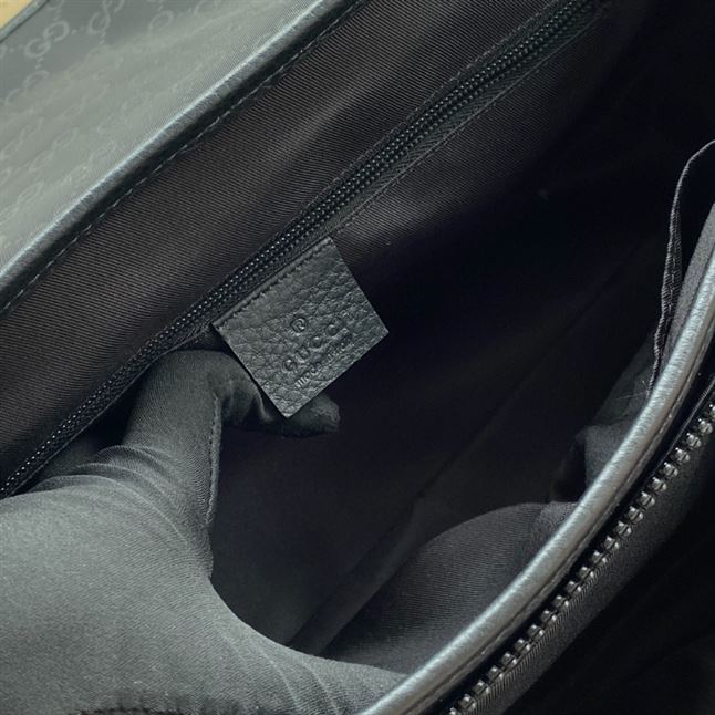 GUCCI GG GUCCISSIMA BLACK NYLON MESSENGER BAG – BG049