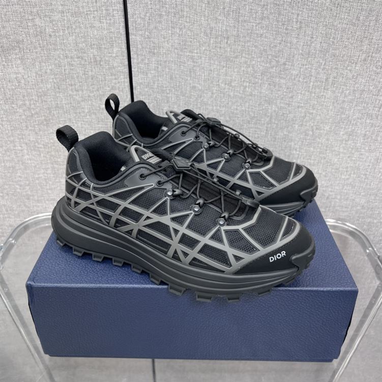 DIOR B31 RUNNER SNEAKER BLACK – DO095