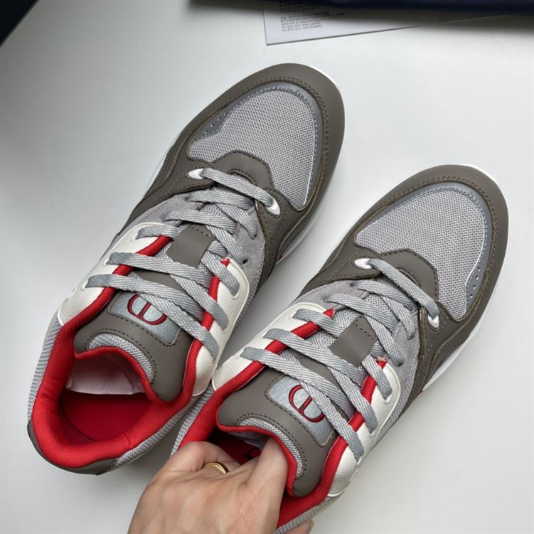 DIOR B29 SNEAKER – DO083