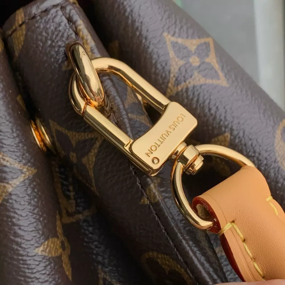 Louis Vuitton Hide Away MM – LW466