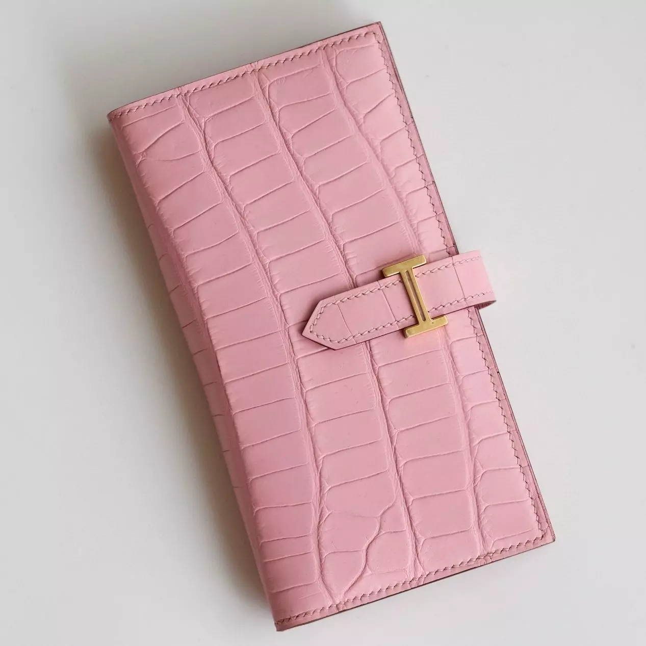 Hermes Bearn Long Wallet in Pink Matte Alligator Leather – HW166