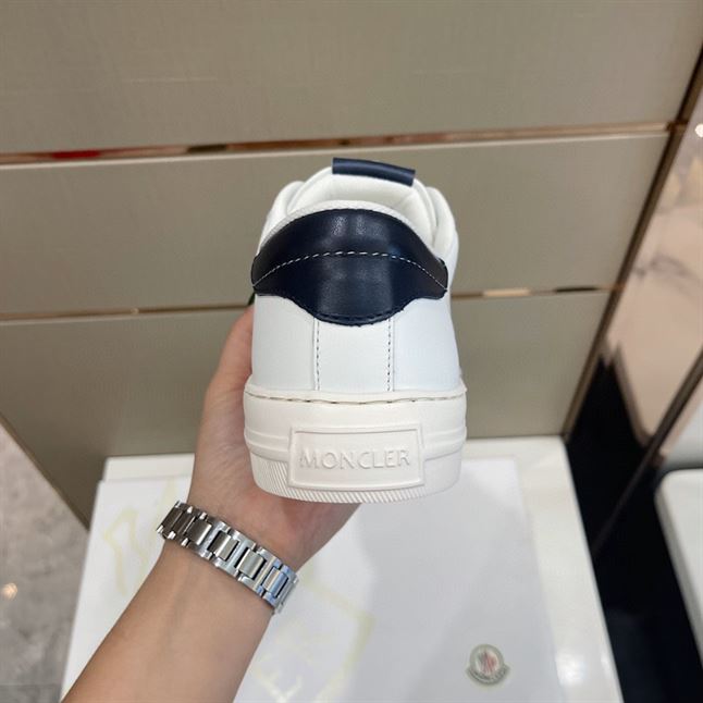 MONCLER MONTPELLIER STRIPED LOGO-PRINT SNEAKERS – MCS005