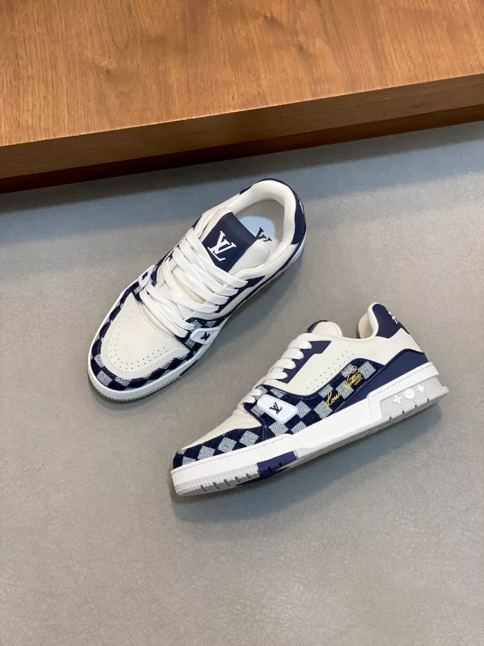 LOUIS VUITTON TRAINER SNEAKER – LVS244