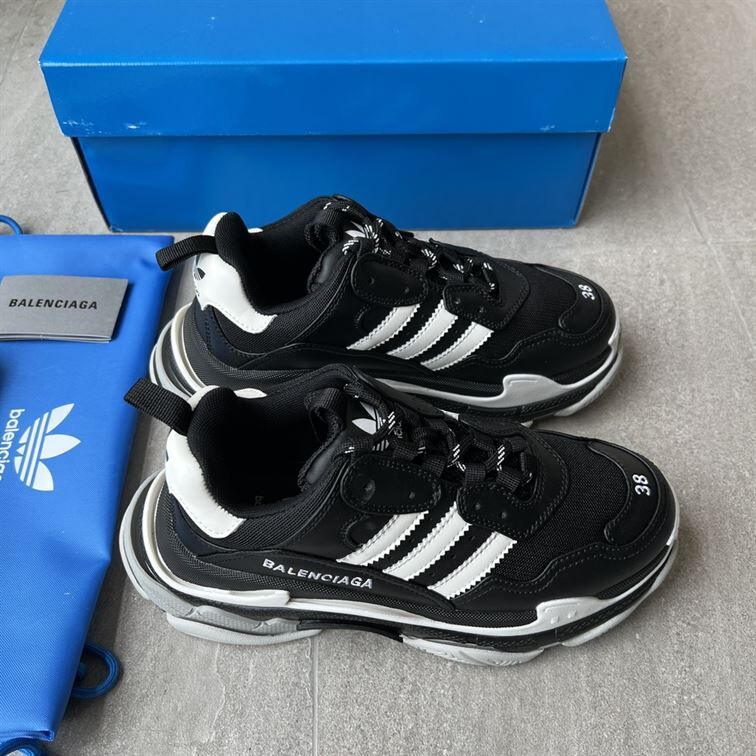 BALENCIAGA X ADIDAS TRIPLE S – BLA038
