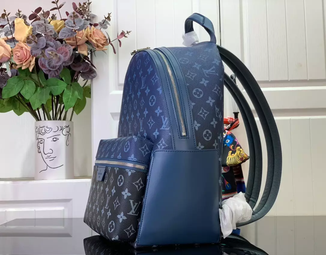 LV Discovery PM Backpack – LW187