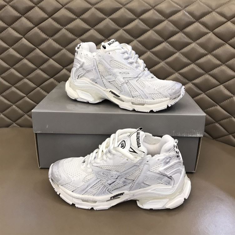 BALENCIAGA RUNNER SNEAKERS IN WHITE – BLA006