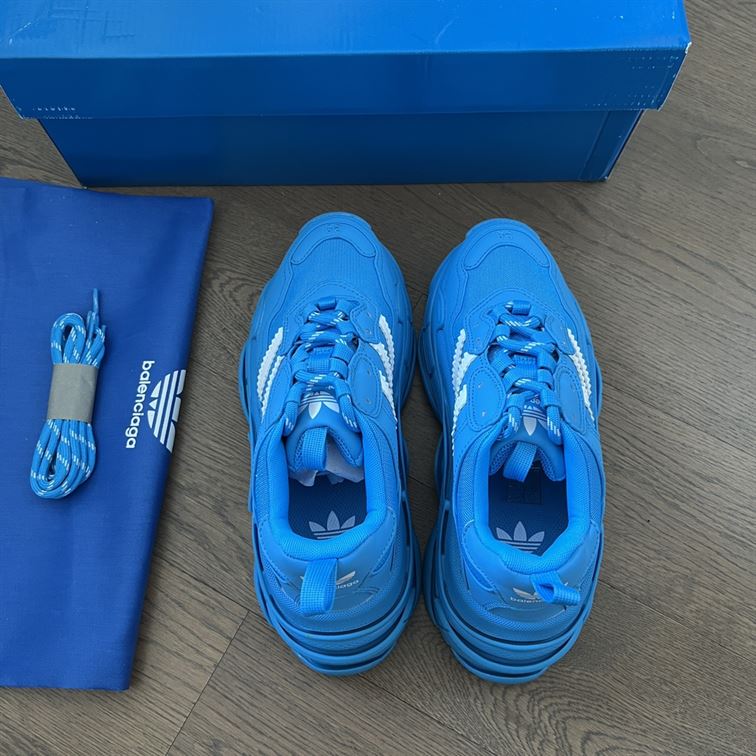 BALENCIAGA X ADIDAS TRIPLE S – BLA037