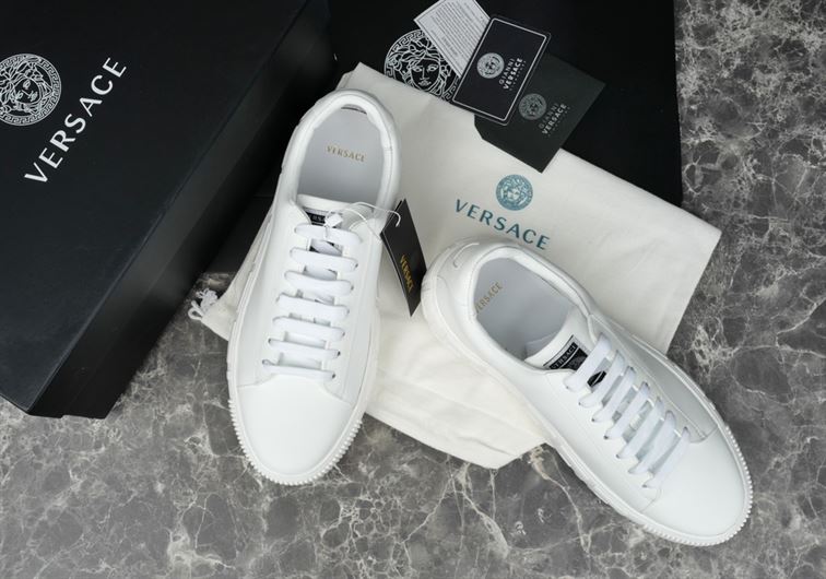 VERSACE GRECA SNEAKERS IN WHITE – VSS013